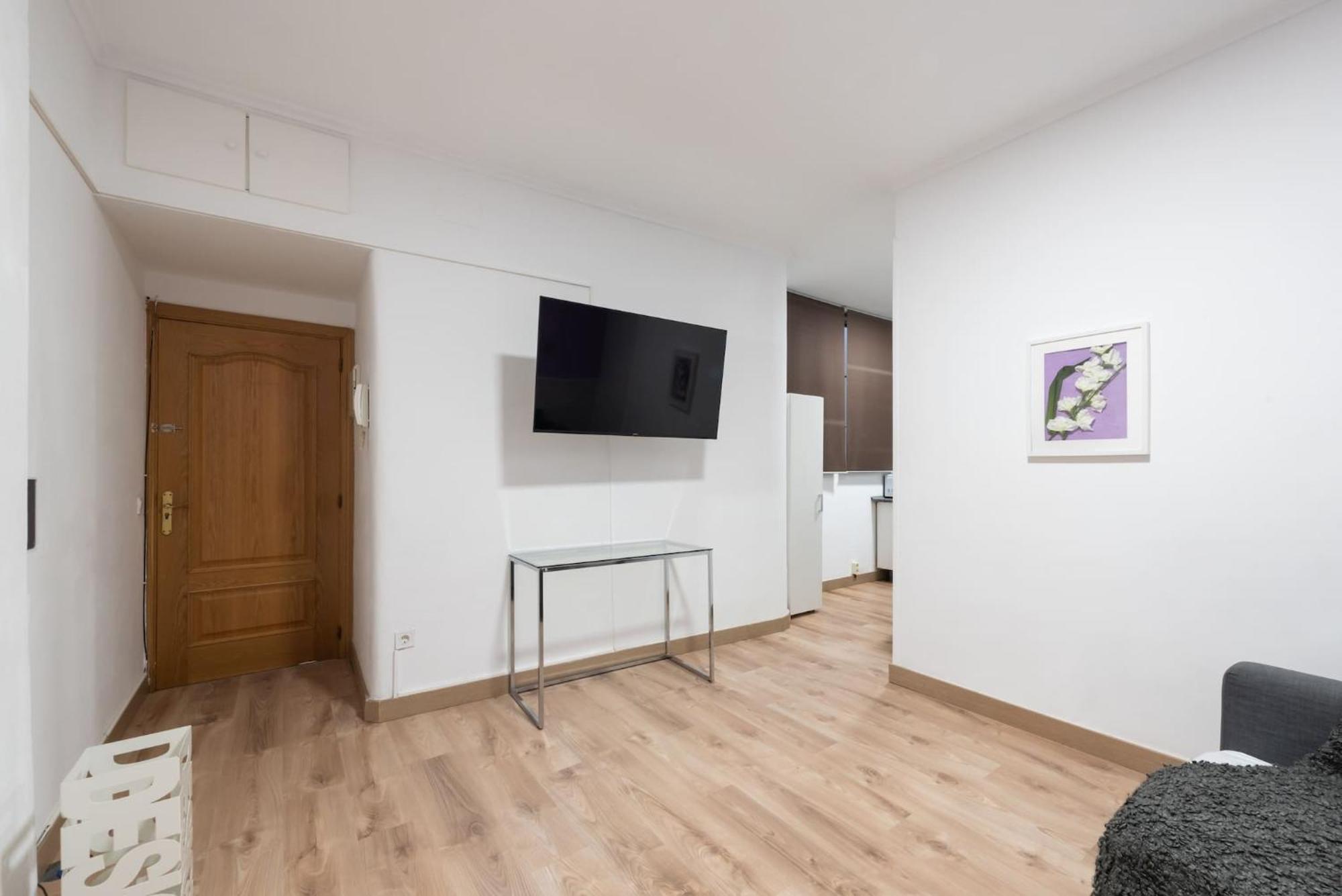 Apartamentos Day Madrid Luna Centro Gran Via Sol Malasana المظهر الخارجي الصورة